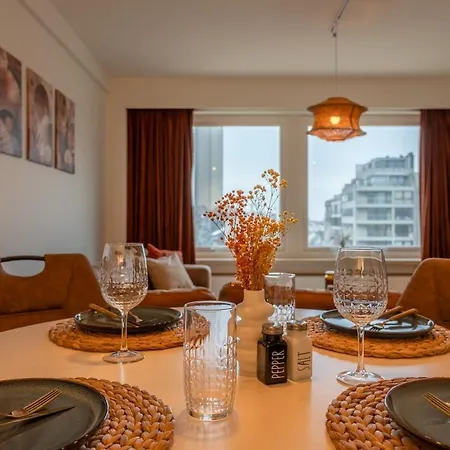 Turtle Beach, * Ostende