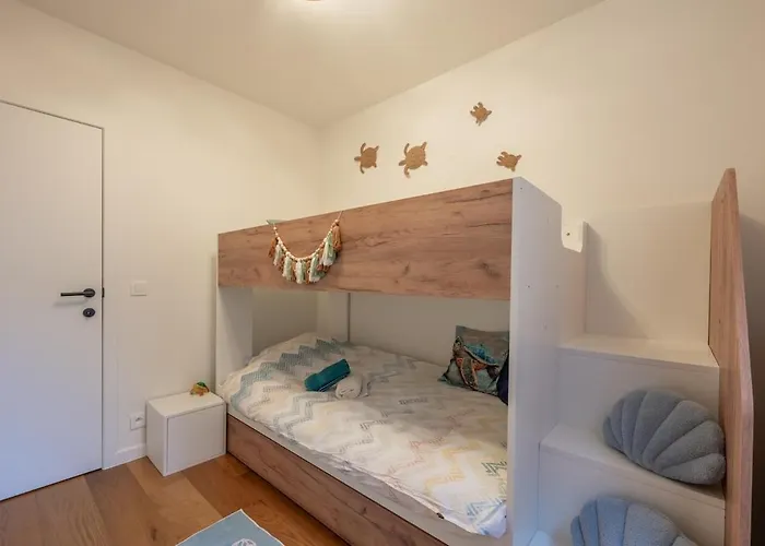 Turtle Beach, * Ostende